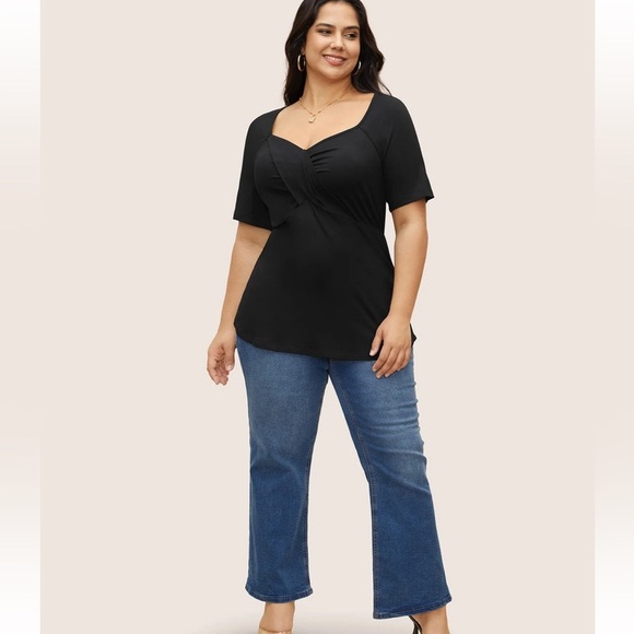 BloomChic Plus Size 2XL Supersoft Essentials Deep V Neck Ruched T-shirt … - Picture 6 of 7